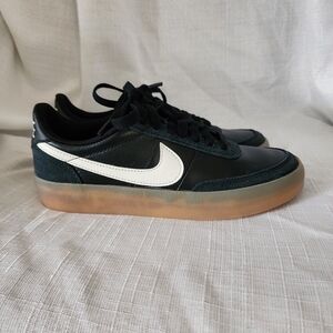 Nike Size 5 Women's Sneakers